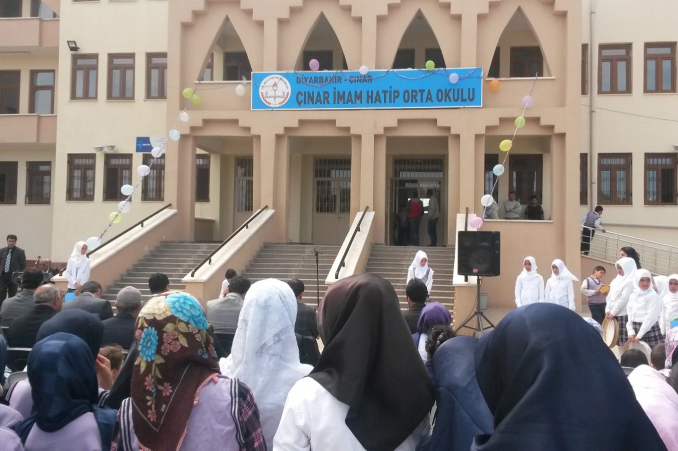 Çınar İmam Hatip Ortaokul öğrencilerinden Kutlu Doğum programı Çınar İmam Hatip Ortaokul öğrencilerinden Kutlu Doğum programı